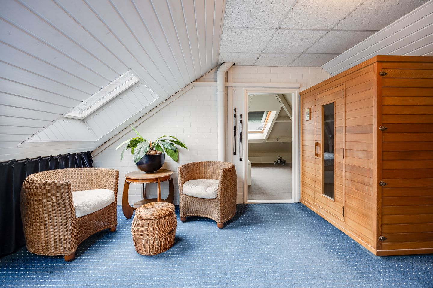 Photo 35 of Rodenburg 23