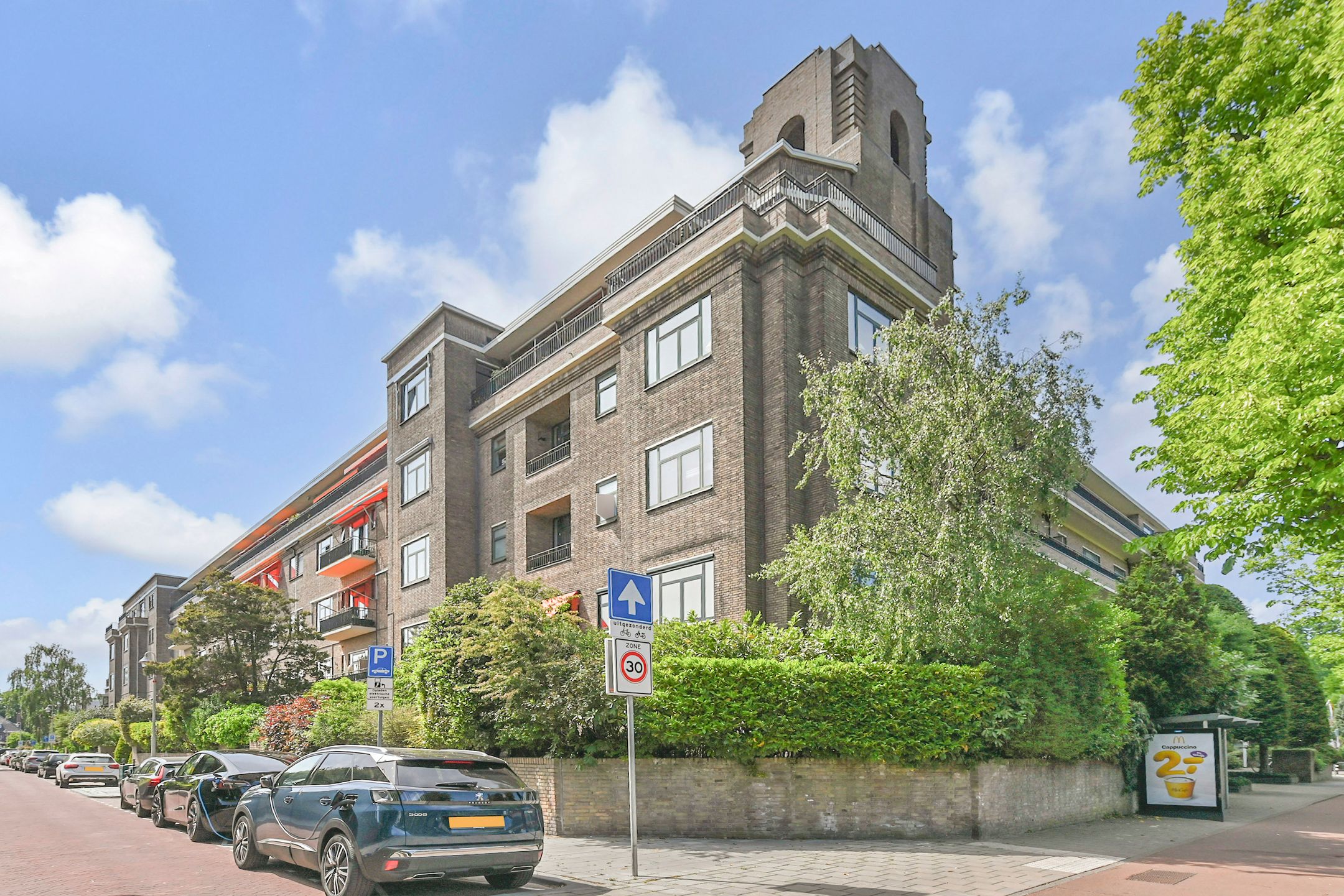 Foto 57 van Van Alkemadelaan 350-412