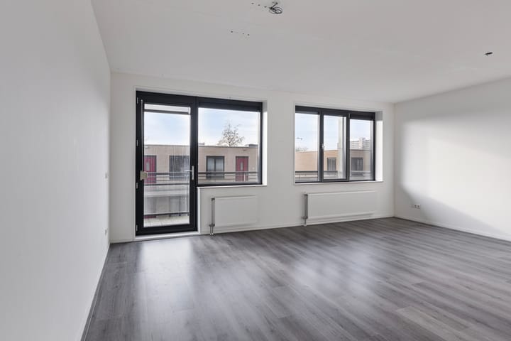 Foto 3 van Wadestein 12