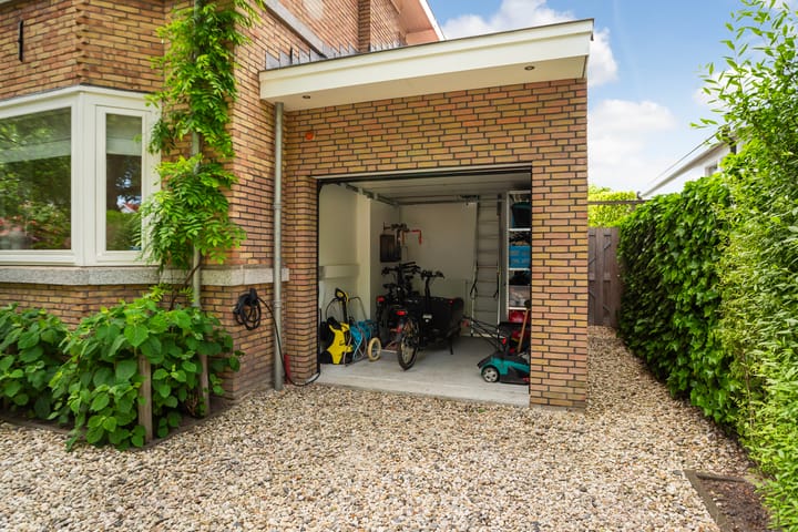 Foto 5 van Molenlaan 136