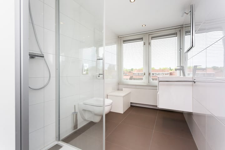 Foto 48 van Molenlaan 136