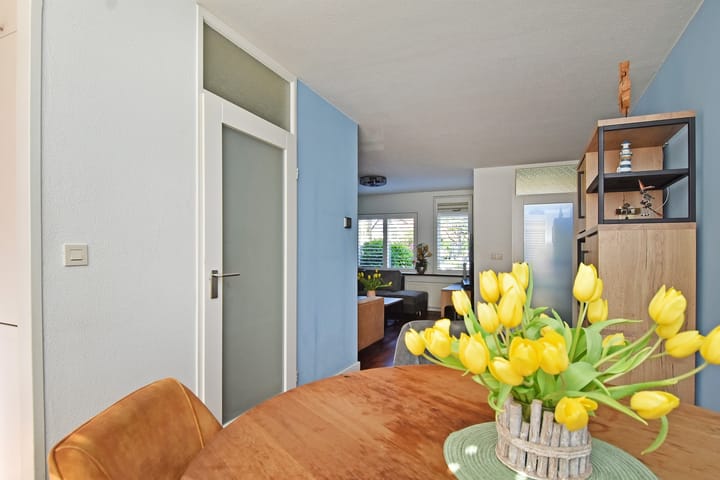 Foto 16 van Meidoornstraat 11