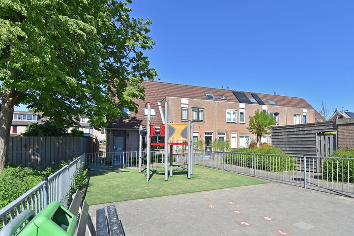 Foto 48 van Meidoornstraat 11