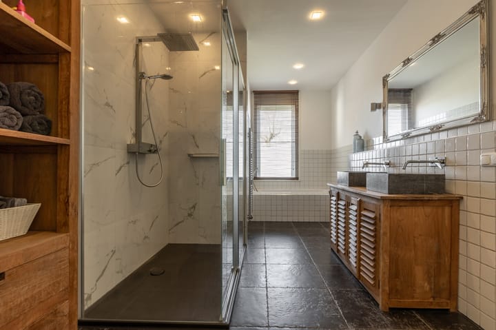 Foto 53 van Spoorstraat 30