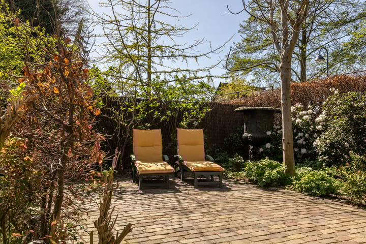 Foto 63 van Spoorstraat 30