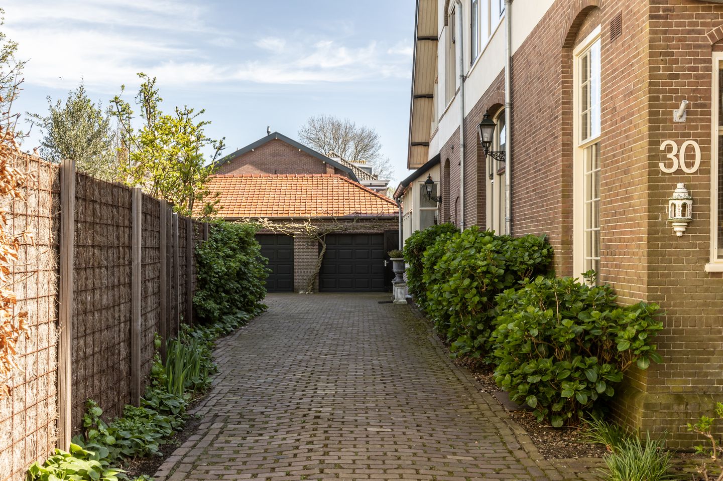 Foto 79 van Spoorstraat 30