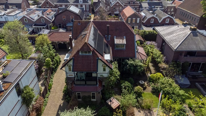 Foto 83 van Spoorstraat 30