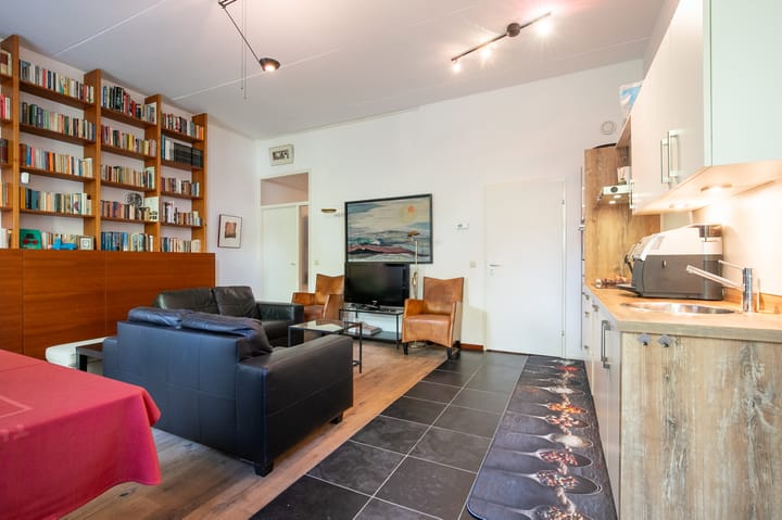 Foto 7 van Justus van Maurikstraat 37-D