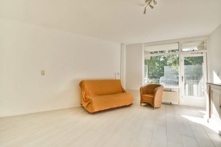 Photo 9 of Amerbos 157