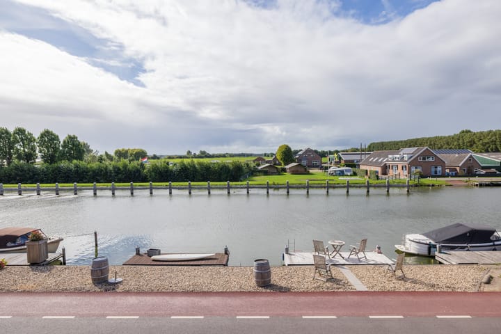 Photo 4 of Lisserdijk 27