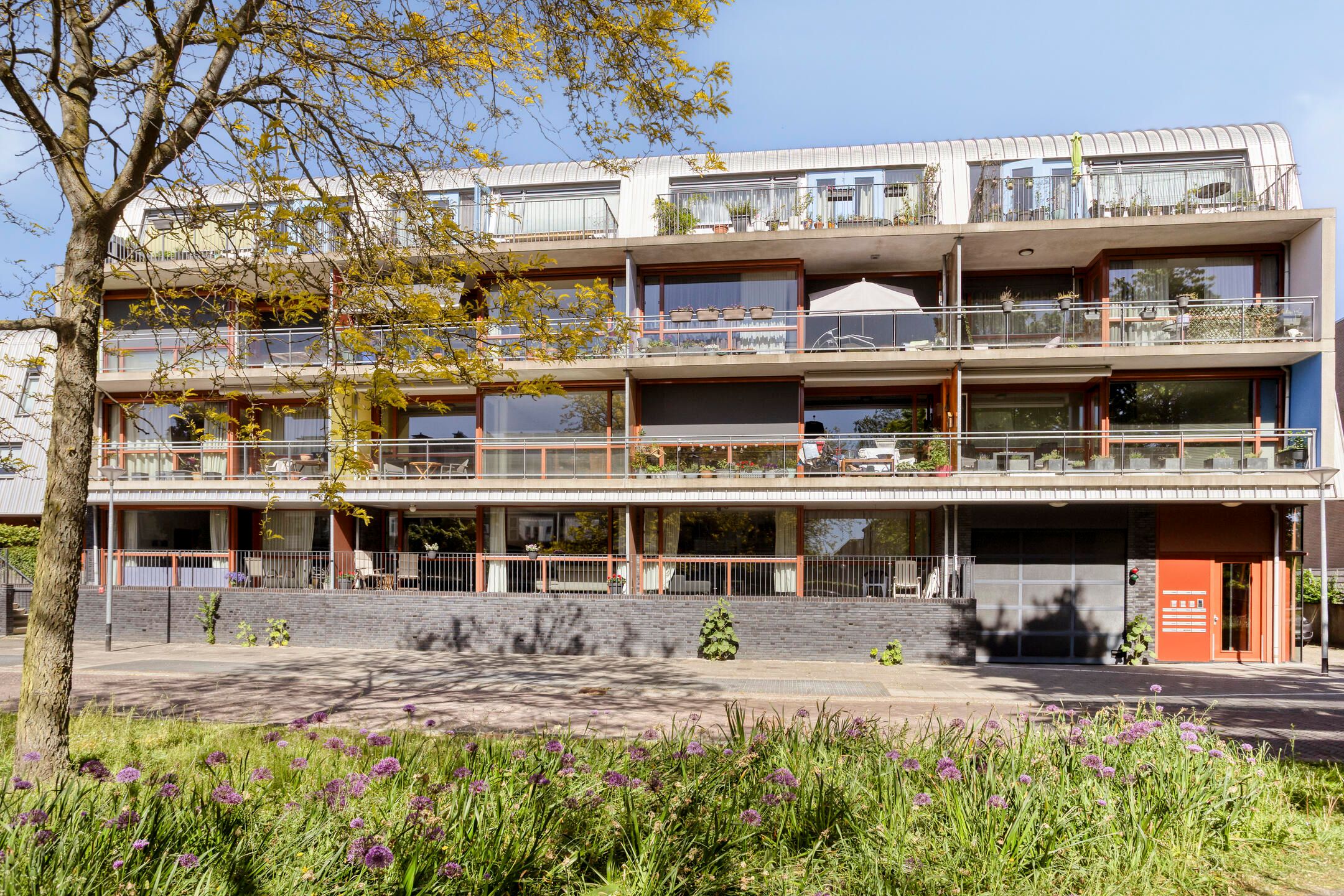 Photo 42 of Rembrandt van Rijnstraat 47