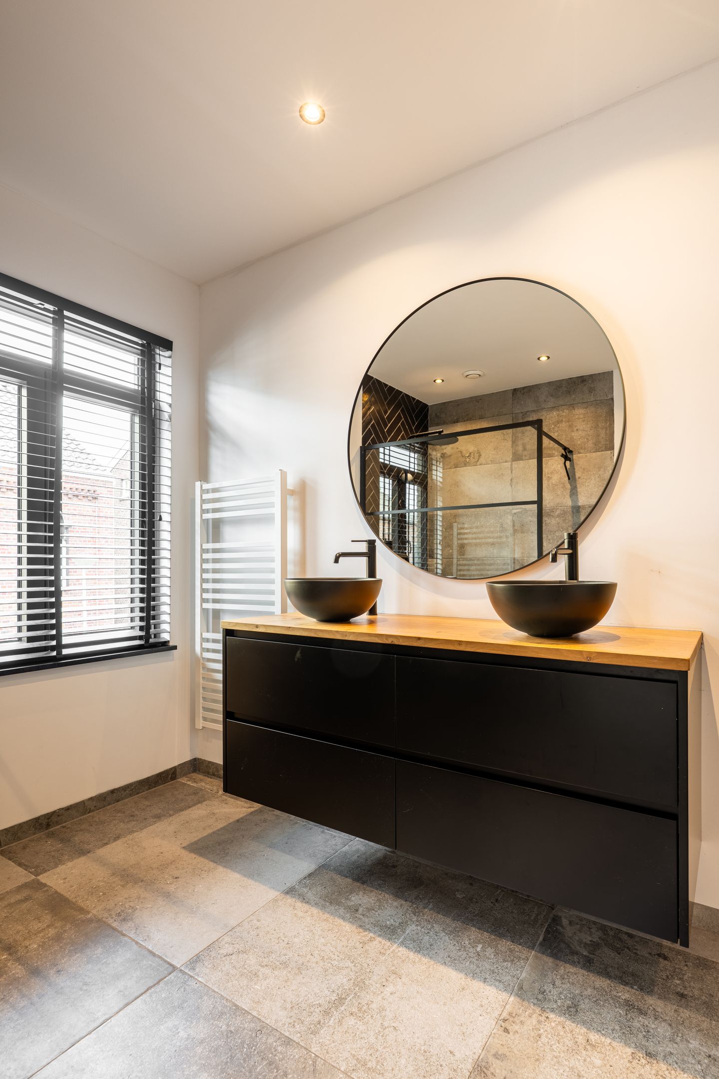 Foto 25 van Veeweg 14