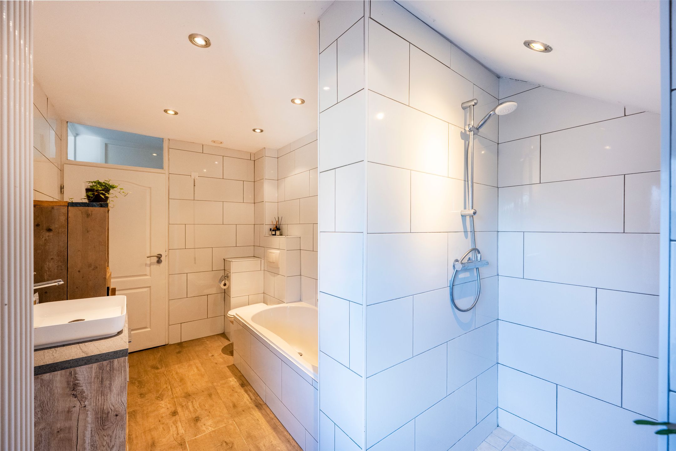 Foto 24 van Andromeda 26