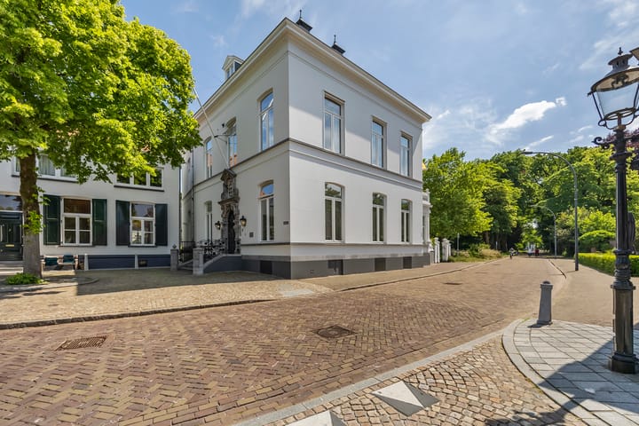 Foto 30 van Graaf Engelbrechtstraat 1-A