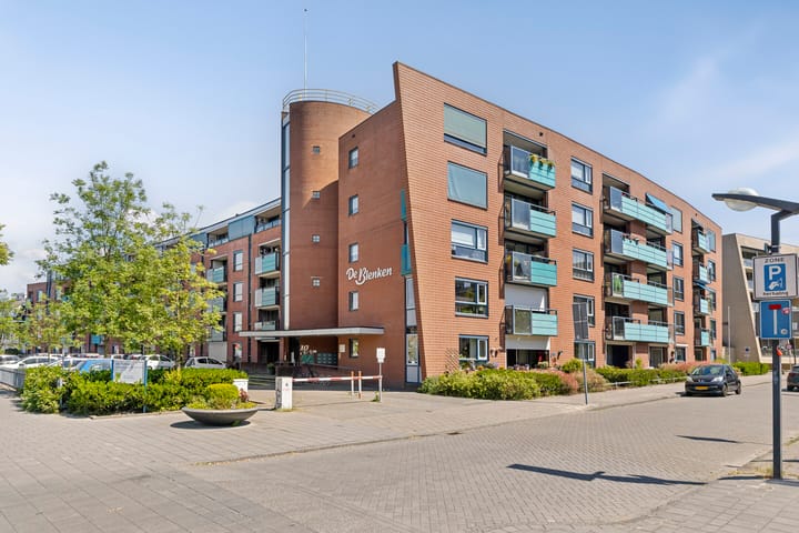 Foto 7 van Oldenzaalsestraat 10-26