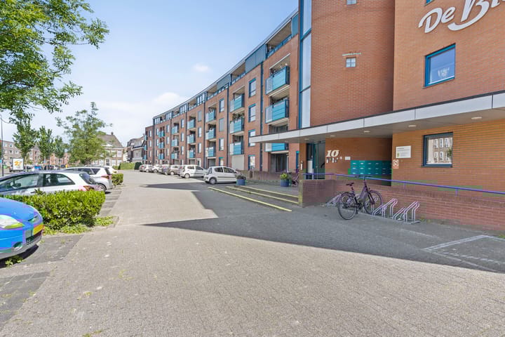 Foto 8 van Oldenzaalsestraat 10-26