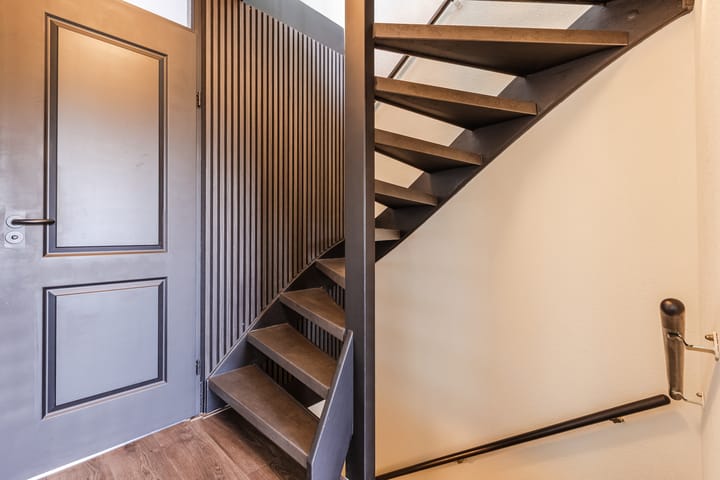 Foto 25 van Schweitzerlaan 53