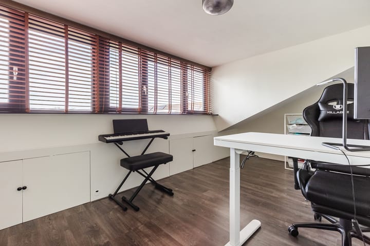 Foto 26 van Schweitzerlaan 53