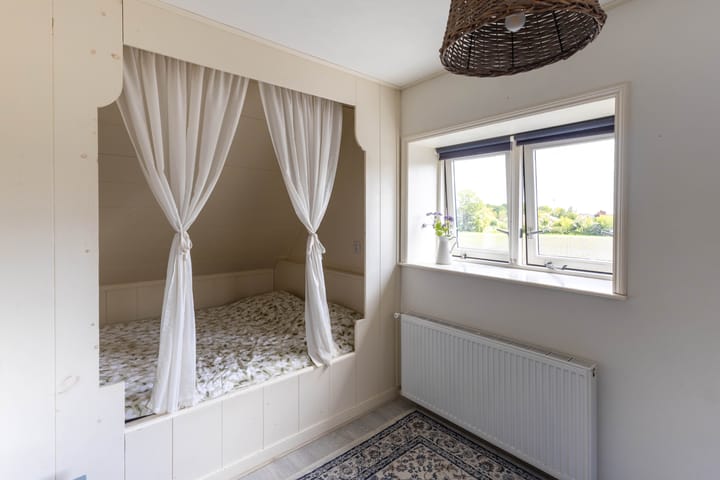 Photo 28 of Buorren 12