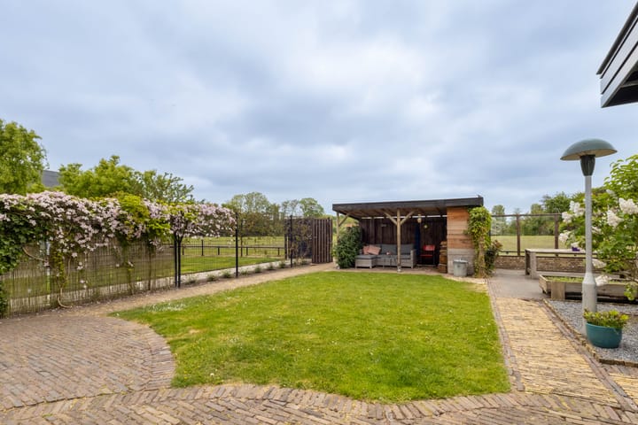 Photo 40 of Buorren 12