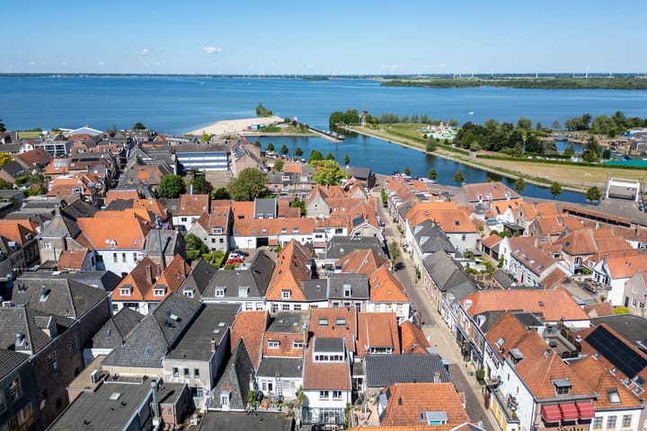 Photo 39 of Hondegatstraat 12