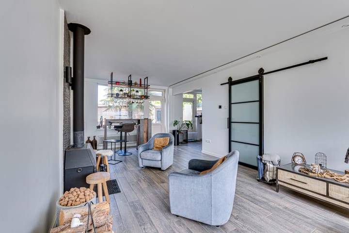 Photo 13 of Roozenburglaan 151