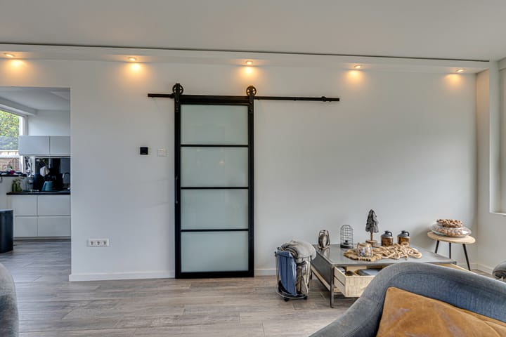 Photo 22 of Roozenburglaan 151