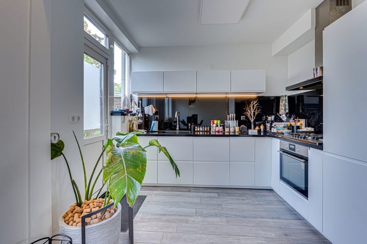 Photo 29 of Roozenburglaan 151