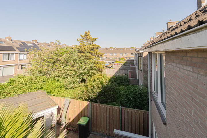 Photo 72 of Roozenburglaan 151