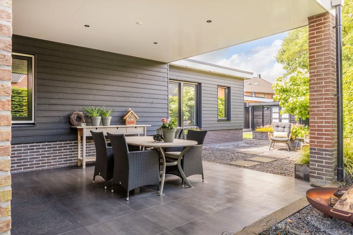 Foto 4 van Meester Molendijkweg 40