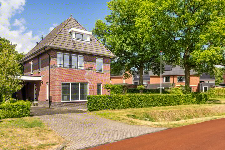 Foto 6 van Meester Molendijkweg 40