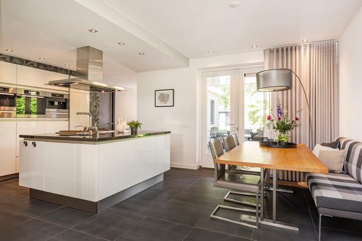 Foto 16 van Meester Molendijkweg 40