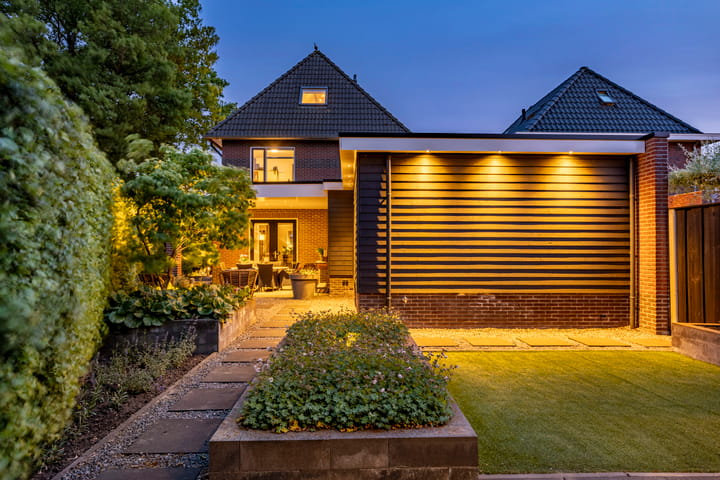 Foto 38 van Meester Molendijkweg 40