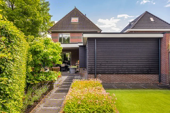 Foto 39 van Meester Molendijkweg 40