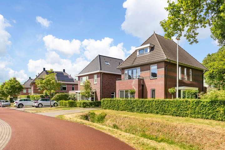 Foto 43 van Meester Molendijkweg 40