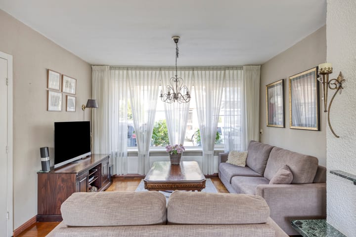 Foto 6 van Hasselaarstraat 1