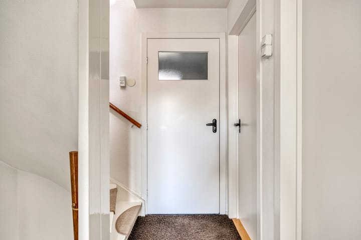 Foto 17 van Hasselaarstraat 1