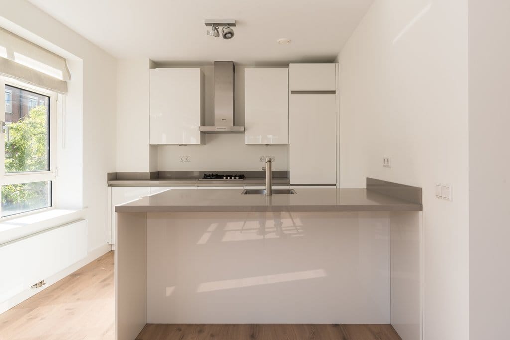 Photo 6 of Ten Katestraat 42-1