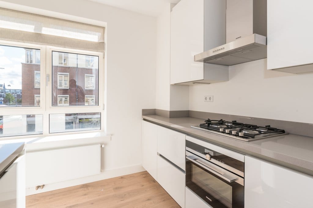 Photo 8 of Ten Katestraat 42-1