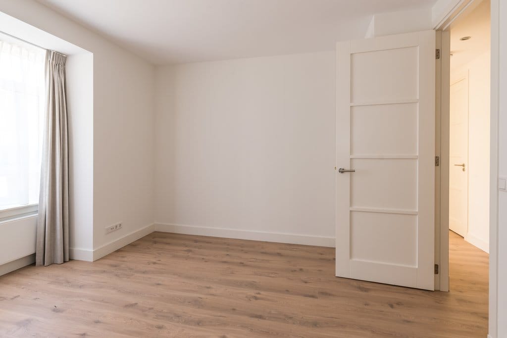 Photo 10 of Ten Katestraat 42-1