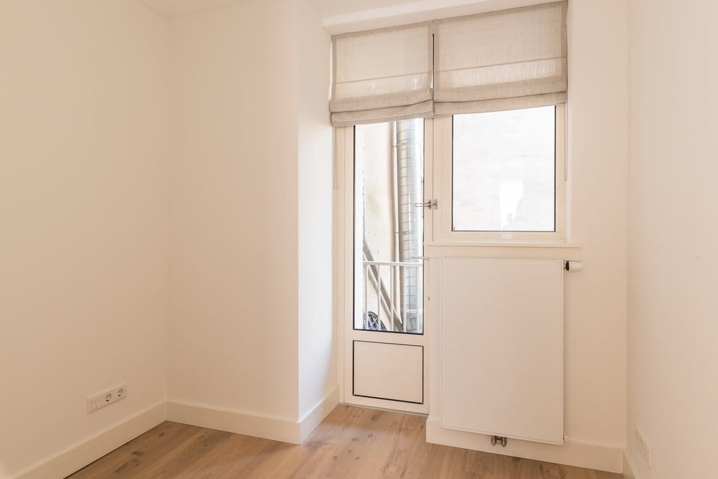 Photo 12 of Ten Katestraat 42-1