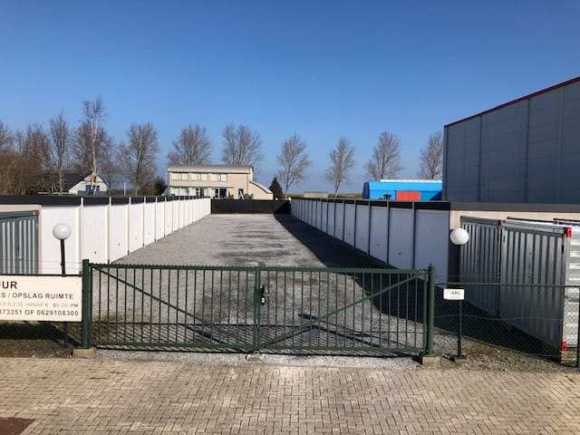 Schardijk 1-1, Lemmer