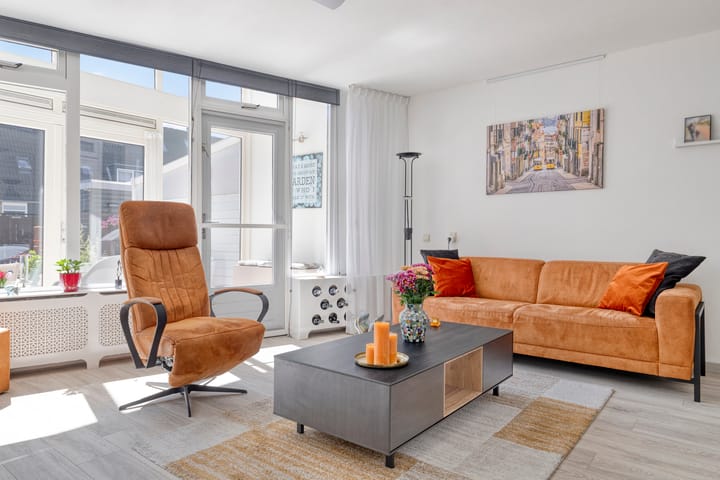 Foto 11 van Fie Carelsenstraat 18