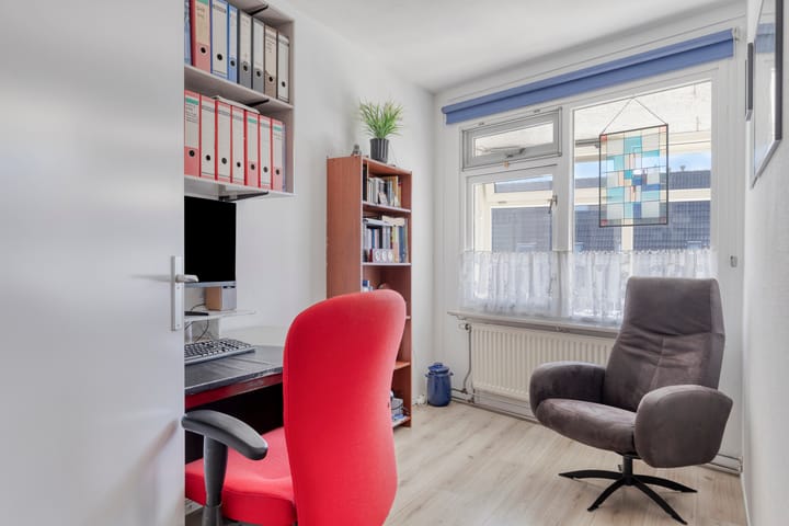 Foto 30 van Fie Carelsenstraat 18