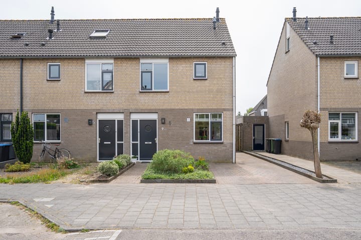 Foto 1 van Ridder van Tuylstraat 7