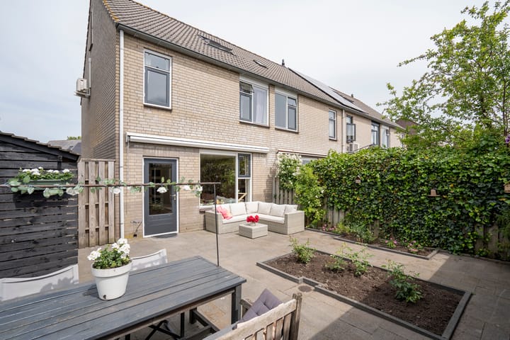 Foto 29 van Ridder van Tuylstraat 7