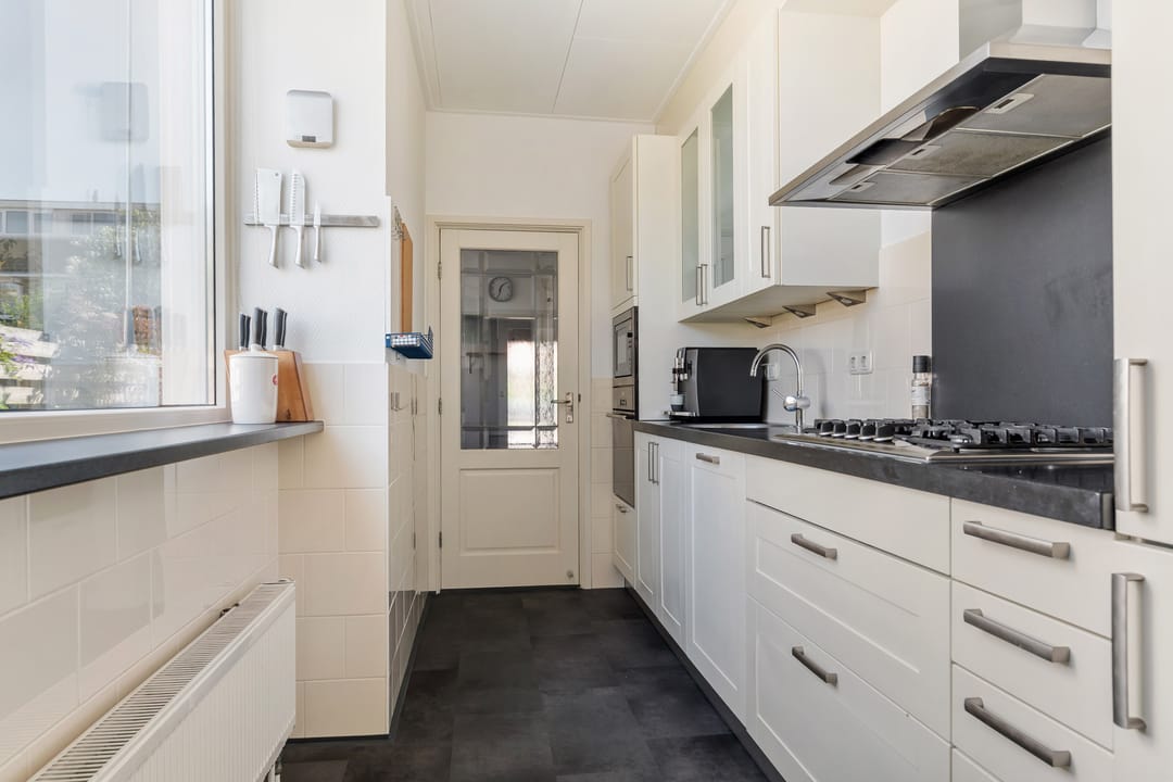 Photo 13 of Mozartstraat 93