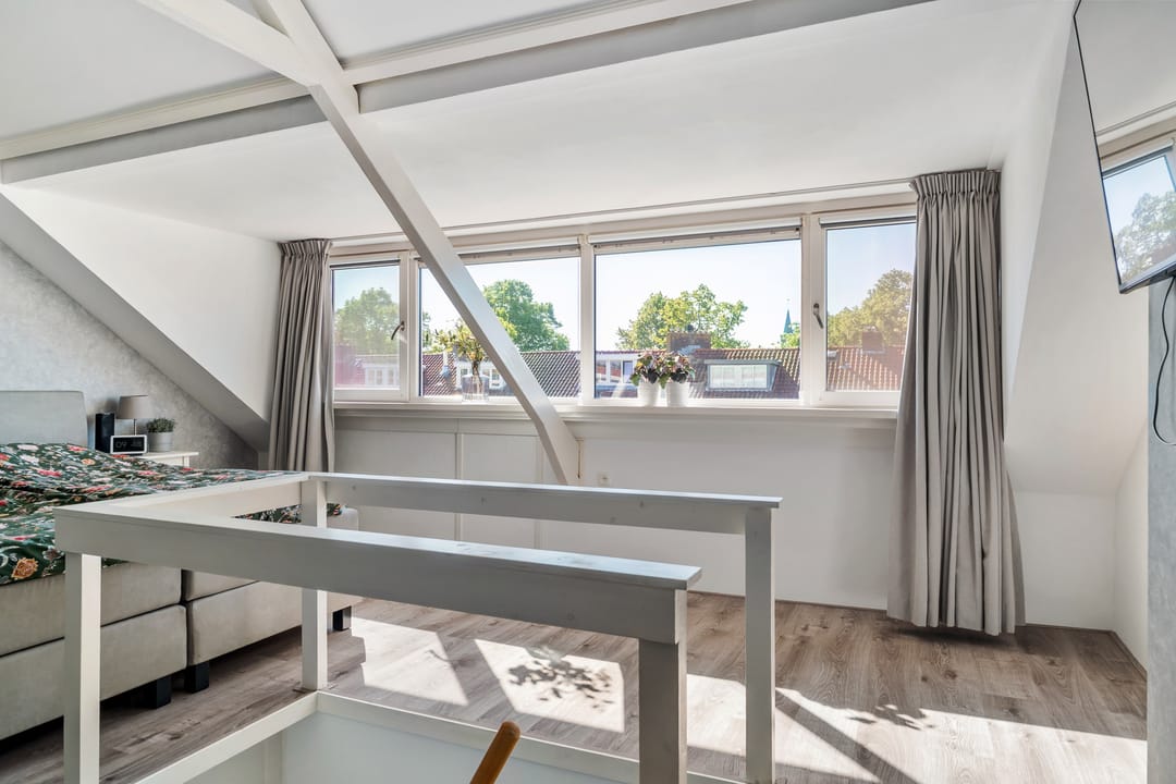 Photo 32 of Mozartstraat 93