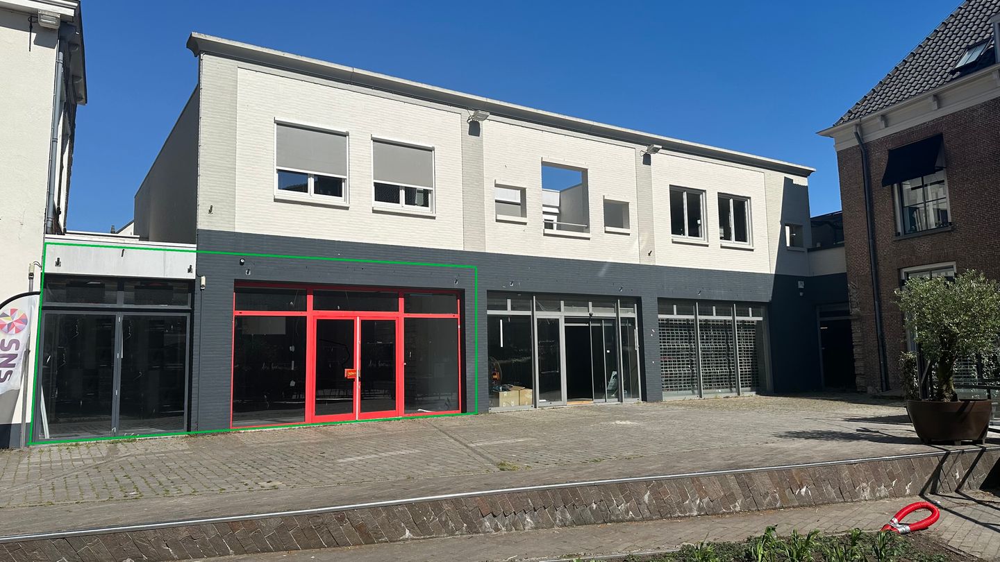 Bekijk foto 1 van Gouvernementsplein 27