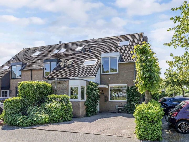 Foto 1 van Kornwerd 40